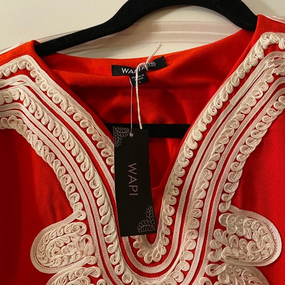 red Wapi tunic - Picture 4 of 4